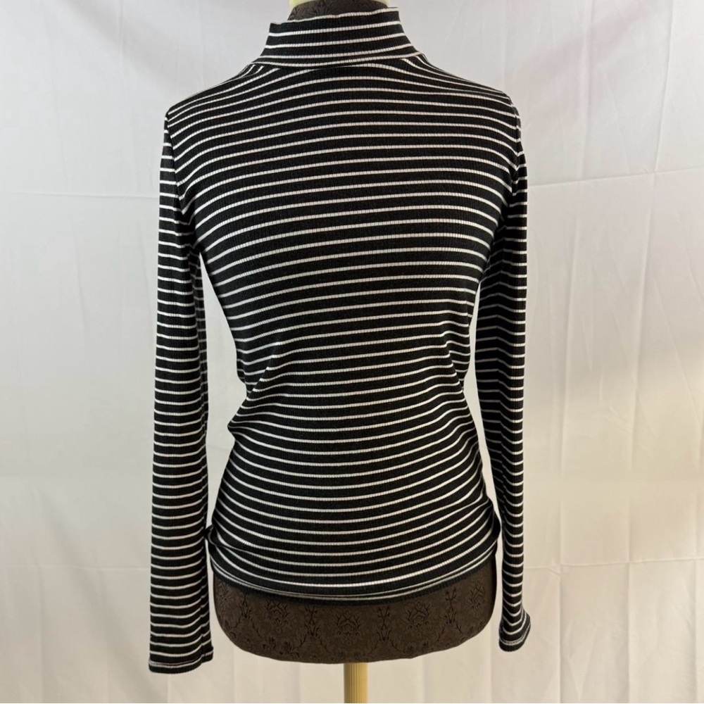 Abercrombie & Fitch Black and White Striped Turtleneck Top